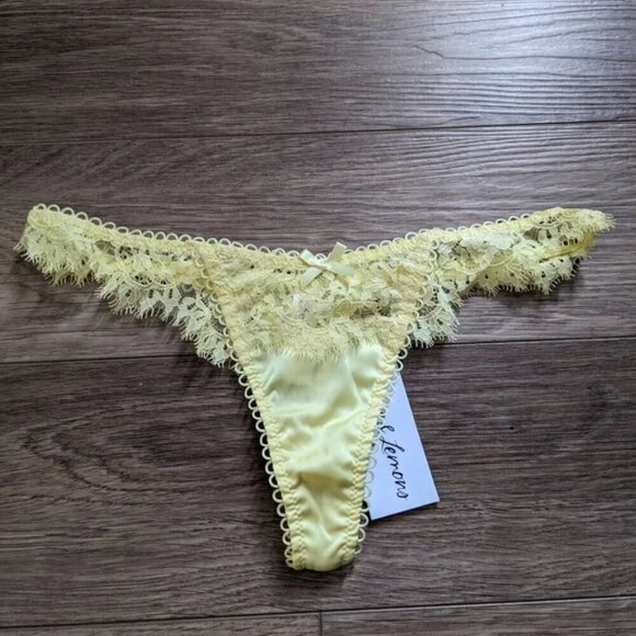 NWT For Love & Lemons | Faye lace thong in pale yellow - Picture 3 of 12